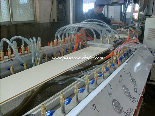 PROFIL-Verdrängungs-Maschine PVC-Rohr-Produktionsanlage SJZ65 /132 Plastik