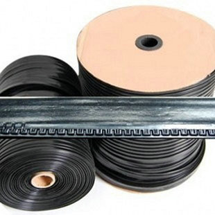 High precision Labyrinth type Drip Irrigation Pipe Making Machine For Belt